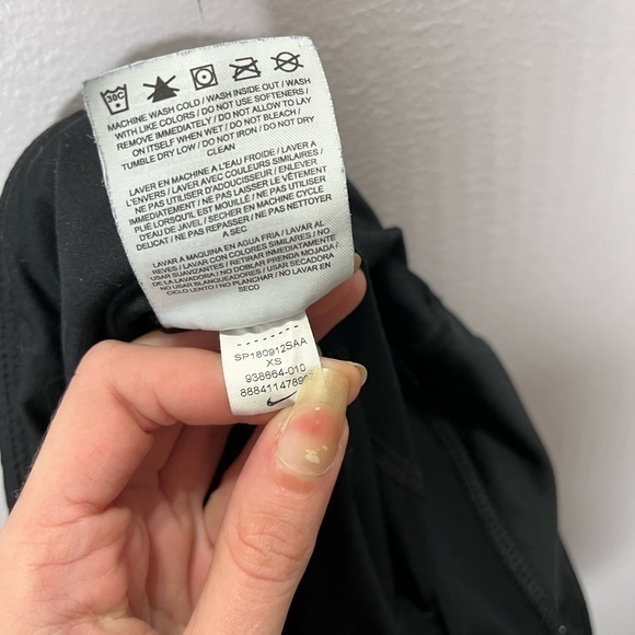 Nike Women’s Black Drawstring Waist Power Epic Run Athletic Leggings - Picture 12 of 12